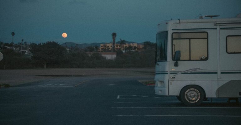 Sijoittaminen - Charter Communications: Viestintäalan Innovatiiviset Ratkaisut Muuttavassa Maailmassa