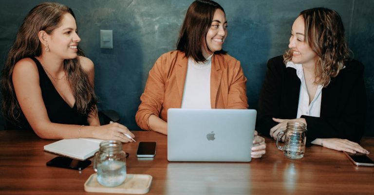 Strategiatyö - Kaupungin tulevaisuus rakentuu strategiatyön ja kasvuskenaarioiden varaan