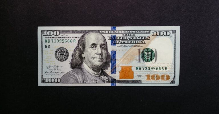 Valuutta - Fed-puheenjohtajan spekulaation vaikutukset talousmarkkinoihin: Mitä sijoittajien tulisi tietää?