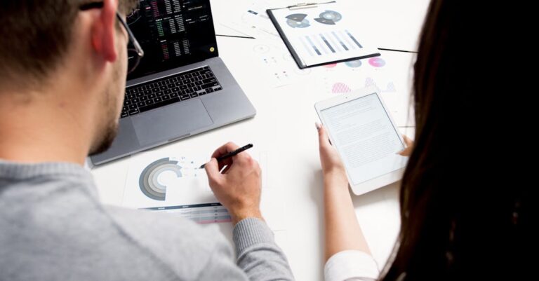 Netflix-osingot - Netflix-osakkeet: Avain digitaalisen viihteen markkinoiden valloitukseen