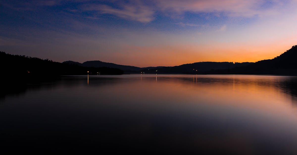 Rahamarkkinatili - Näin rahatilien korot vaikuttavat sinun talouteesi – Opas parempaan säästämiseen ja sijoittamiseen