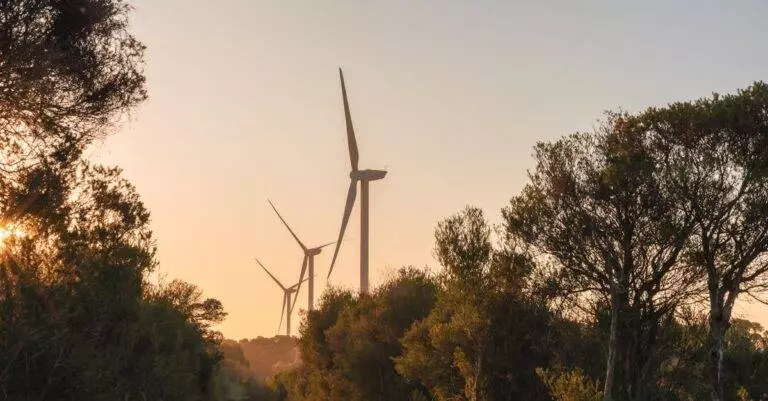 energia - BP PLC:n Tulevaisuuden Polku: Analyysi Haasteista ja Mahdollisuuksista