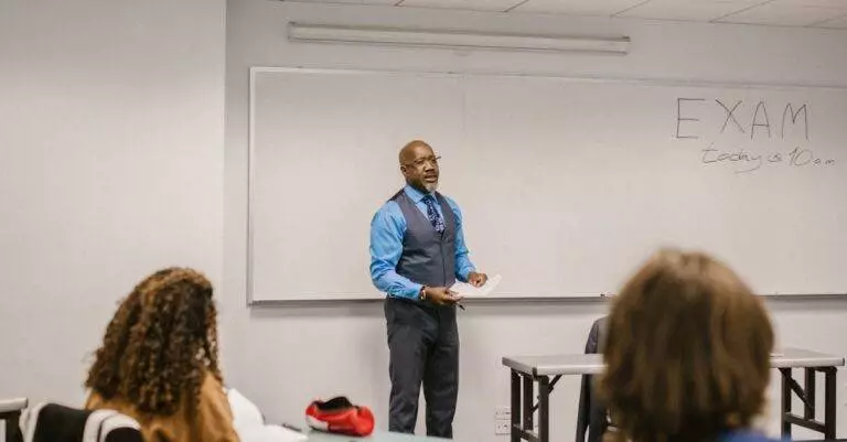 Hyvinvointi - Näin vapaan sivistystyön järjestäminen muokkaa tulevaisuuden Suomea