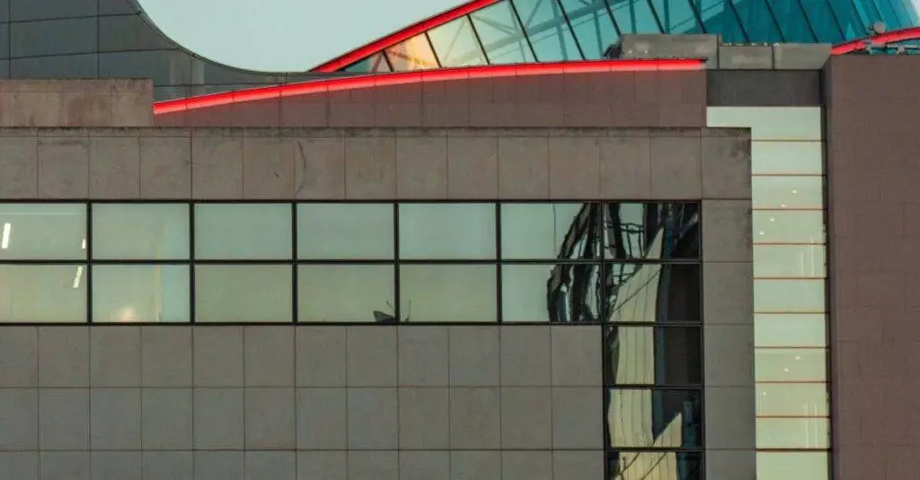 Talousmarkkinat - Dow Jones Futuurit ja Öljykauppa: Tiekartta Sijoittajille Markkinoiden Uudessa Normaalissa